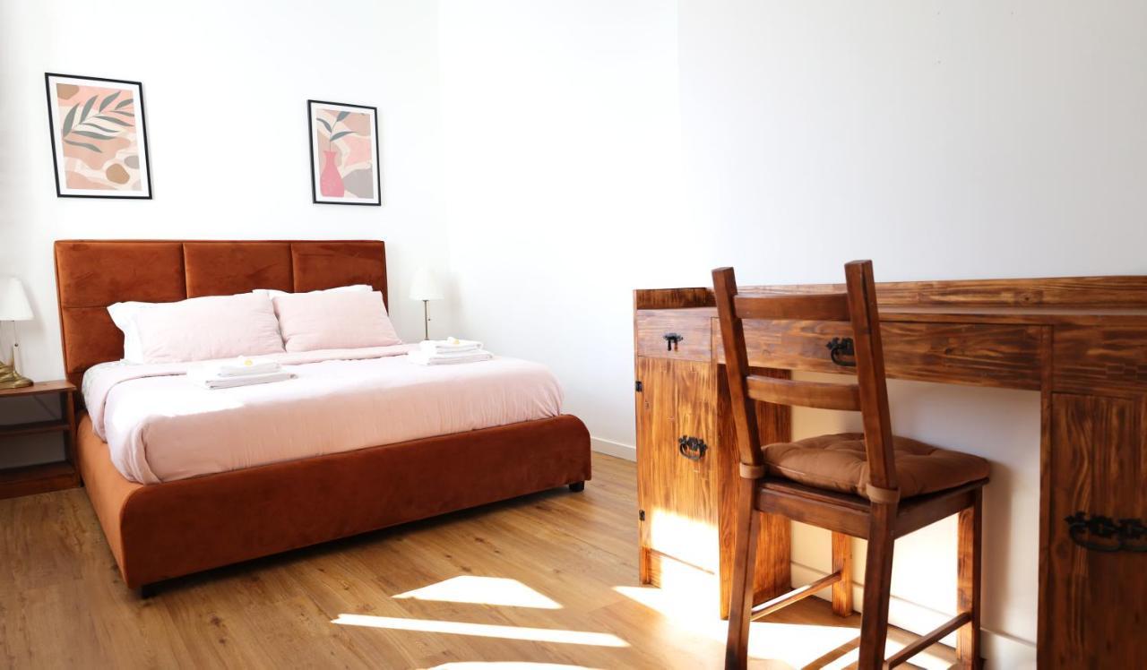 Intendente 3bedroom With Balcony Appartement Lisboa